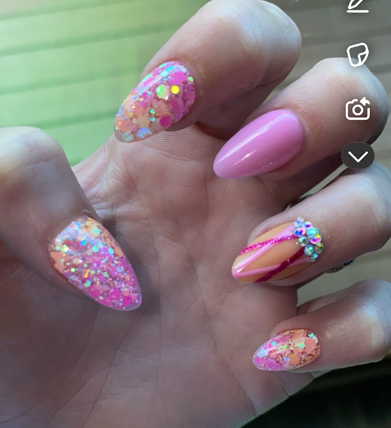 Fantasy Nails