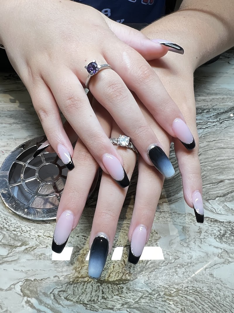 V S Nail