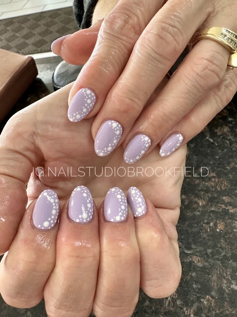 Nail Studio