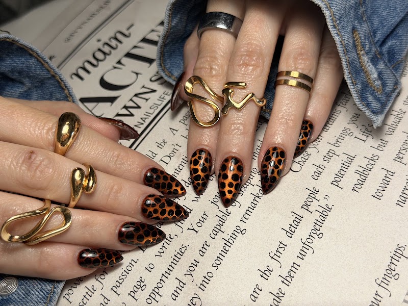 Omely Nails - Builder Gel, Gel X, Acrylic