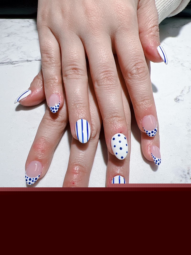 Glamorous Nails