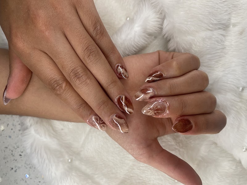 NAILS ON 5TH