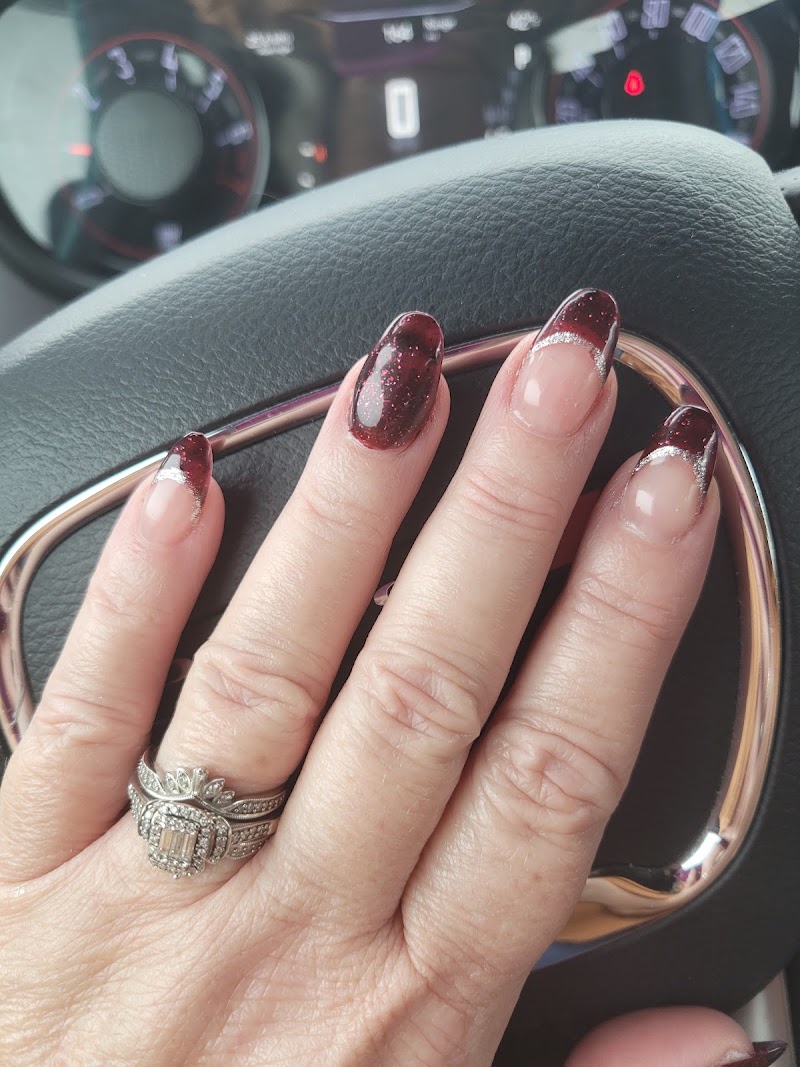 La Nails