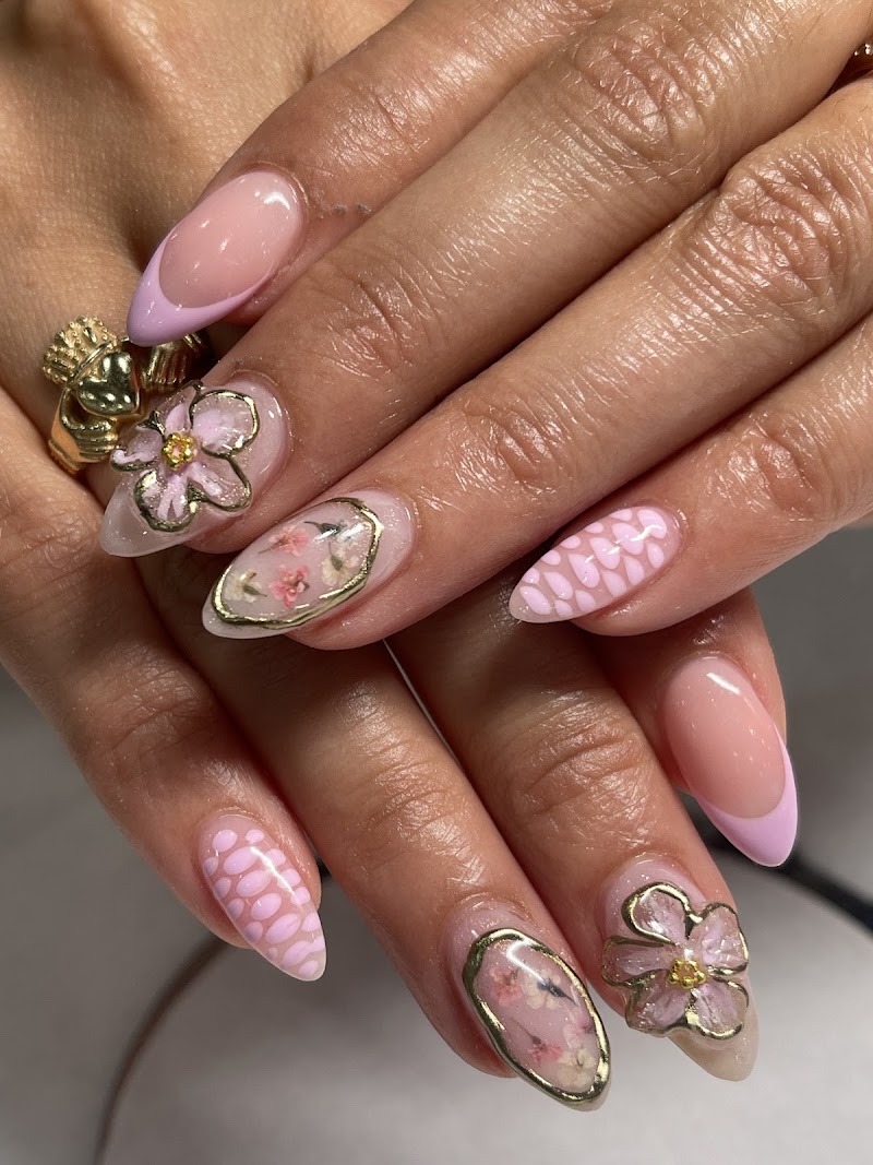Cloud 9 Nail Lounge