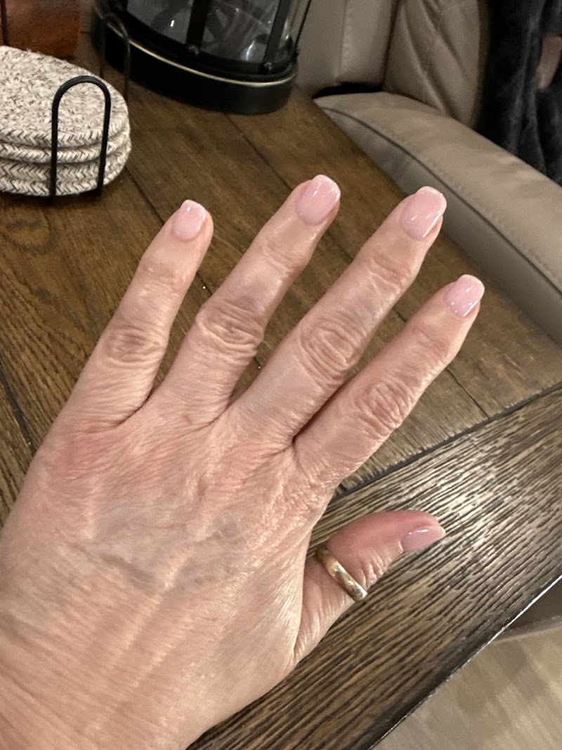 Villaggio Nails & Spa