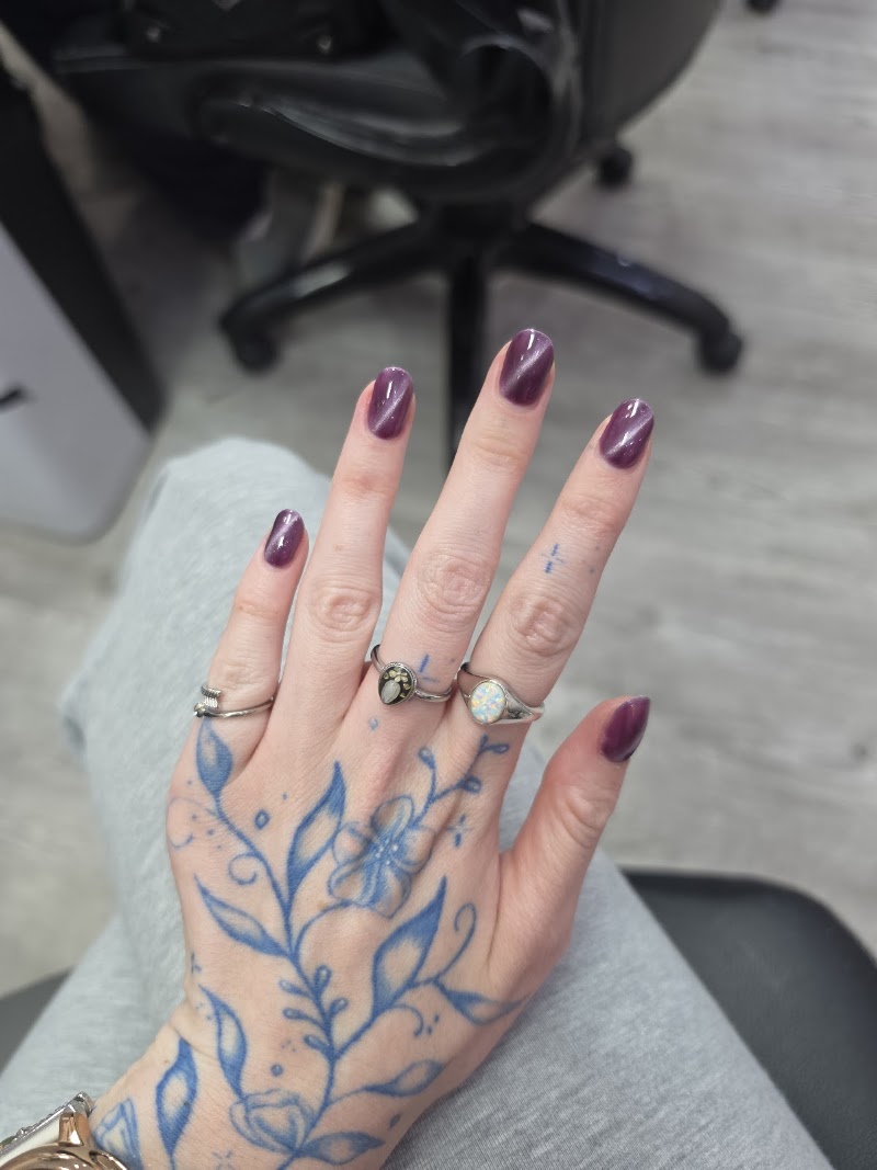 Nail Tech