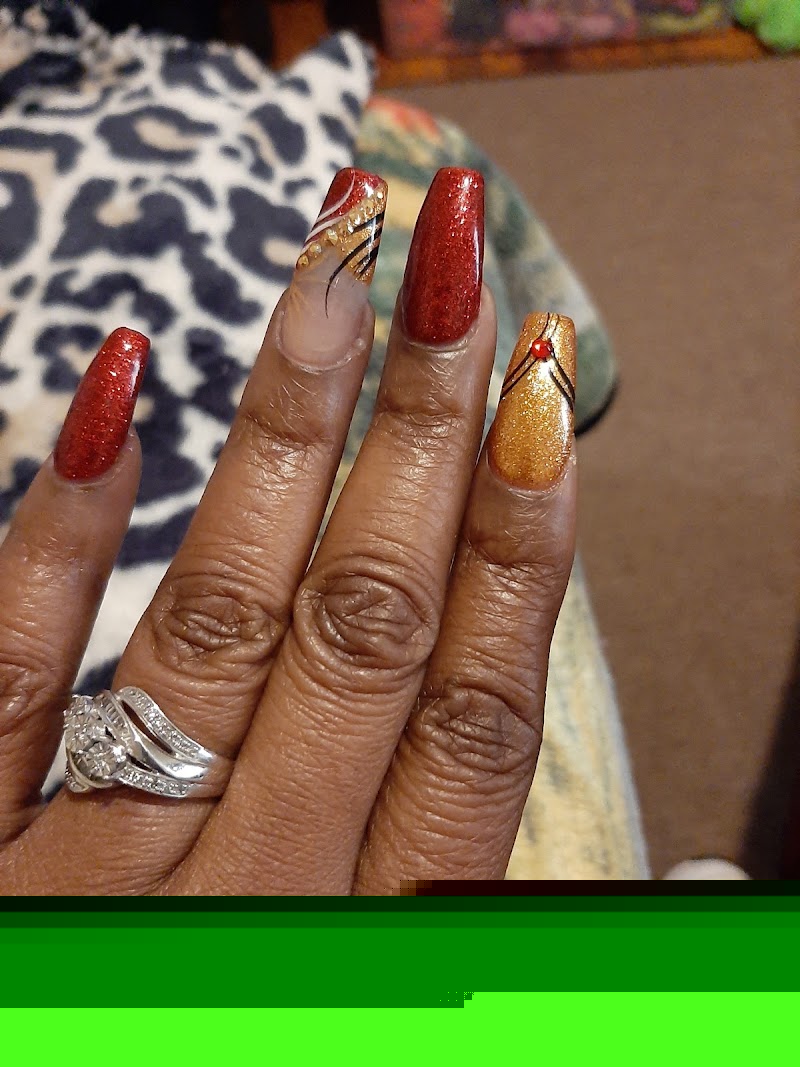 Rose' Nails