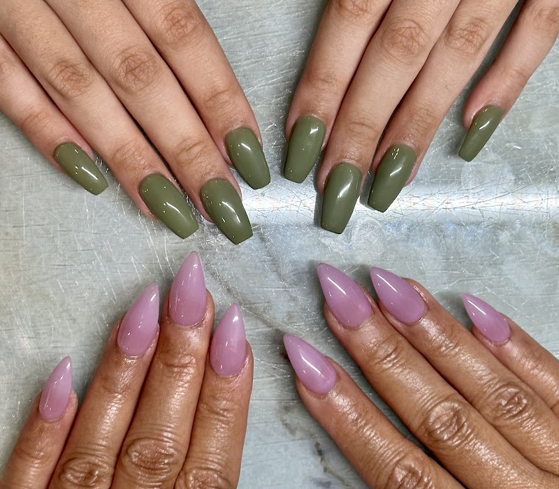 Nails 4 You